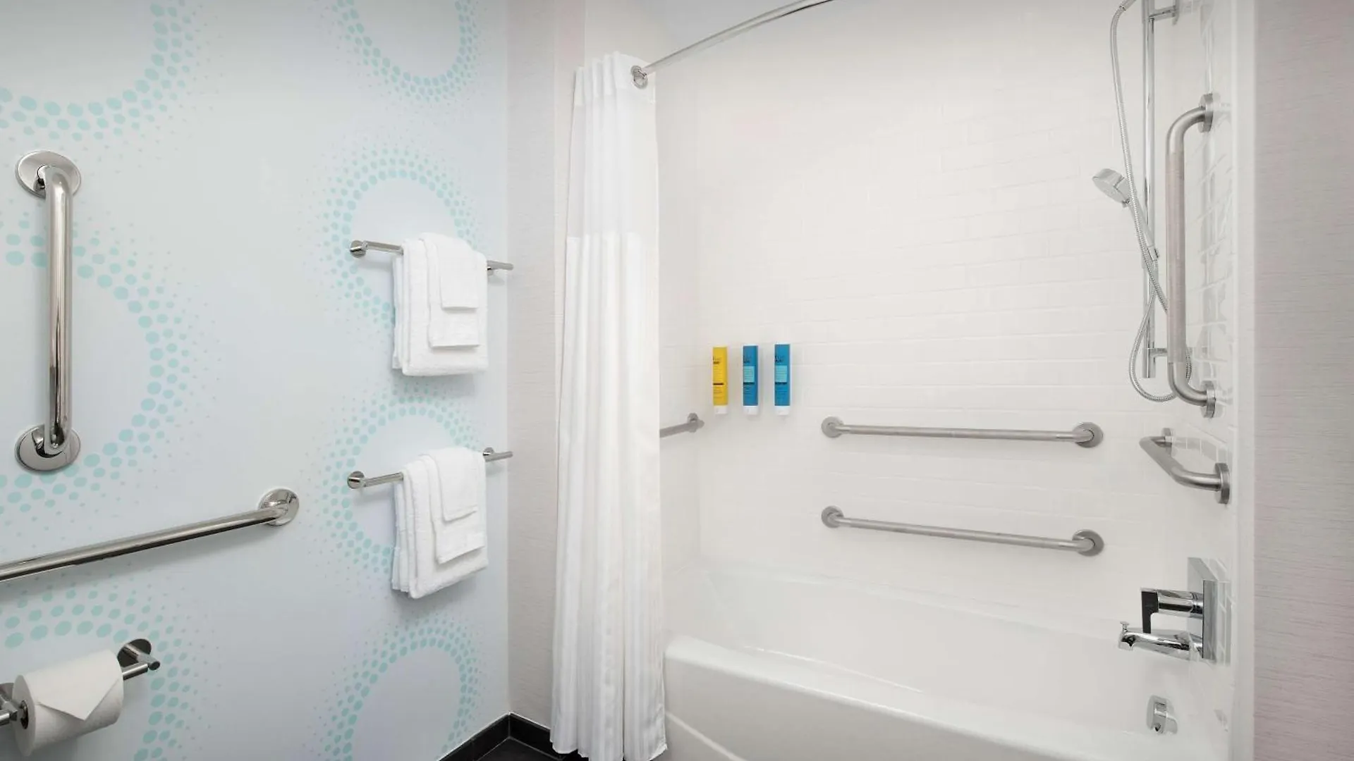 Tru By Hilton Charlotte Airport Lake Pointe