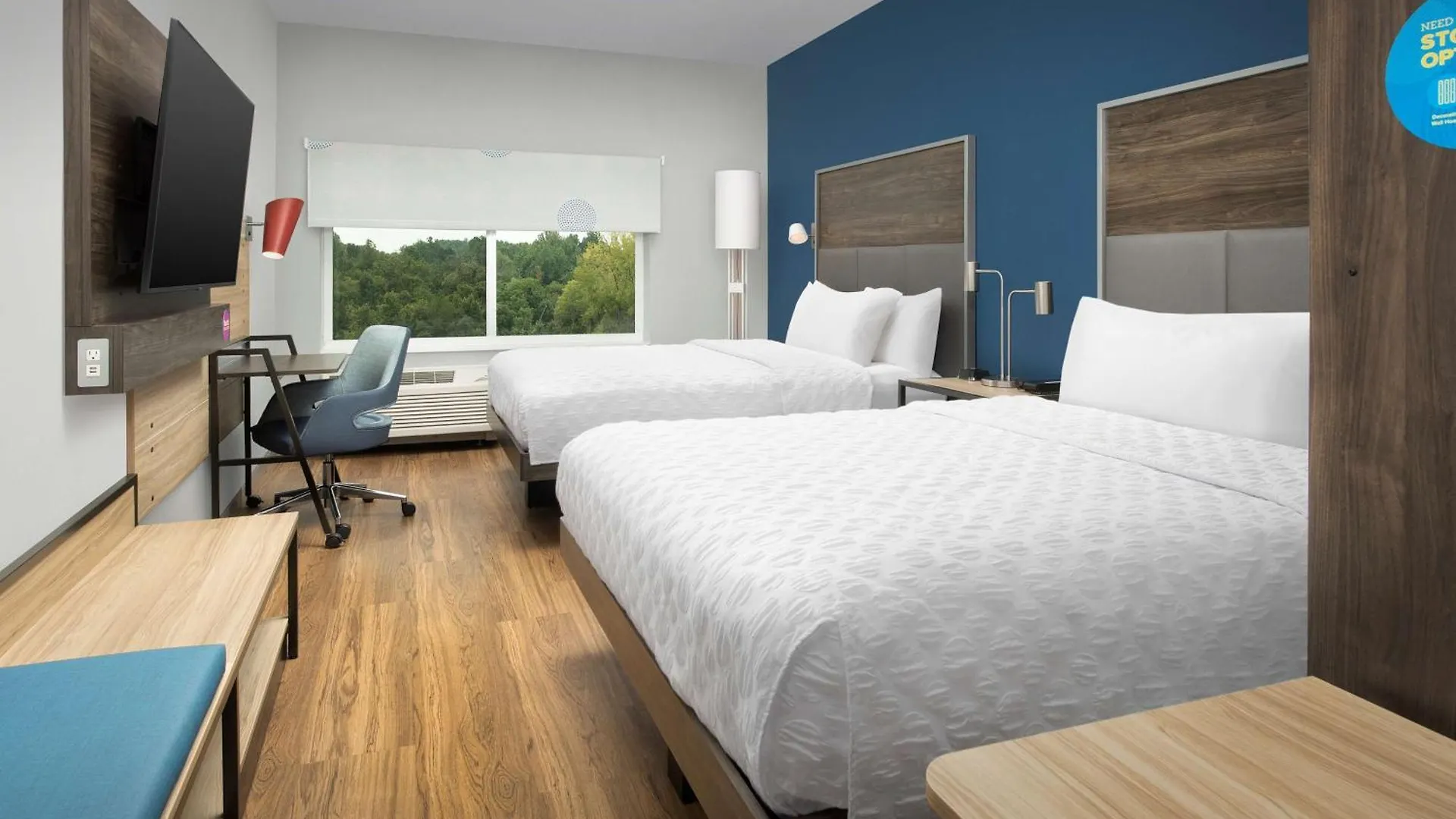 *** Hotel Tru By Hilton Charlotte Airport Lake Pointe United States